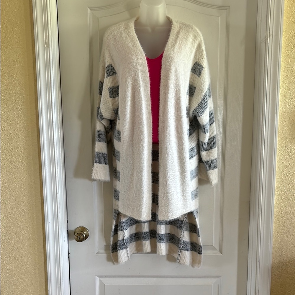 Jess Lea large cardigan
